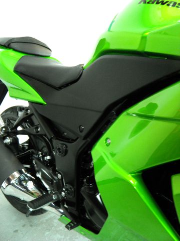 Kawasaki NNJIA 250R 2012 photo 1