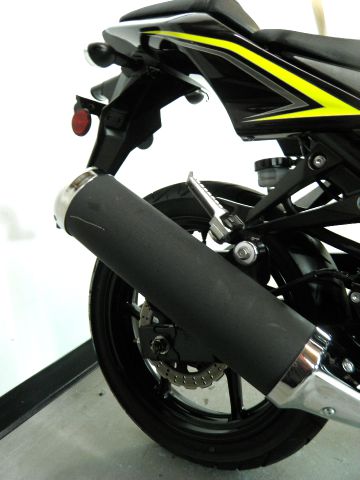 Kawasaki Ninja 250R 2012 photo 12