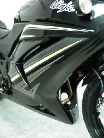 Kawasaki Ninja 250R 2012 photo 27