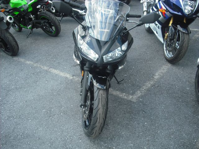 Kawasaki Ninja 650R 2011 photo 4