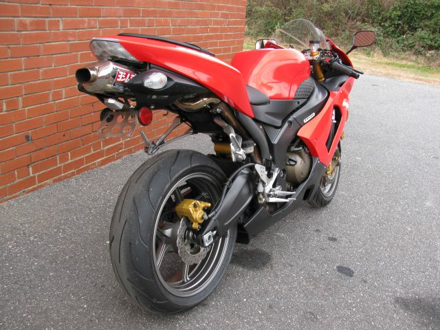 Kawasaki Ninja zx-6R 2005 photo 1