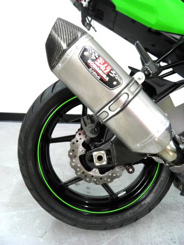 Kawasaki Ninja zx-6R 2009 photo 1