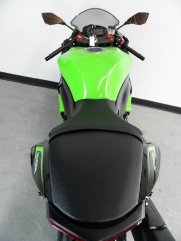 Kawasaki Ninja zx-6R 2013 photo 7