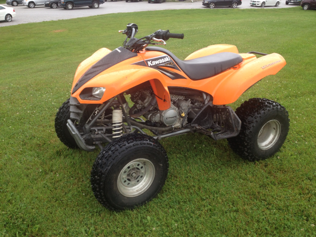 Kawasaki Unspecified 2004 photo 3