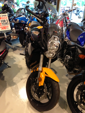 Kawasaki Versys 2012 photo 1