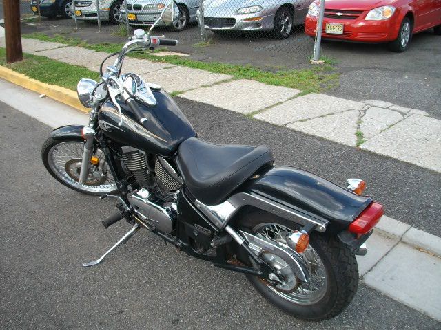 Kawasaki Vulcan 2003 photo 2