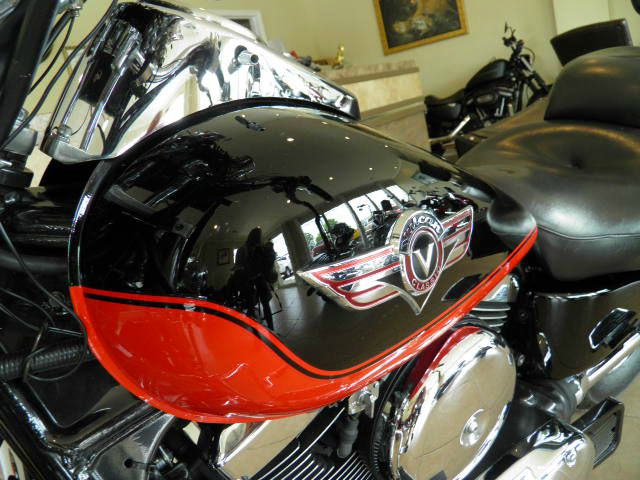 Kawasaki Vulcan 1500 2004 photo 19