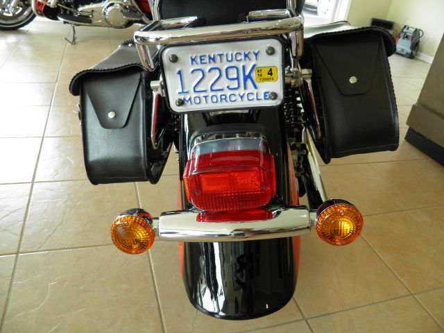 Kawasaki Vulcan 1500 2004 photo 2