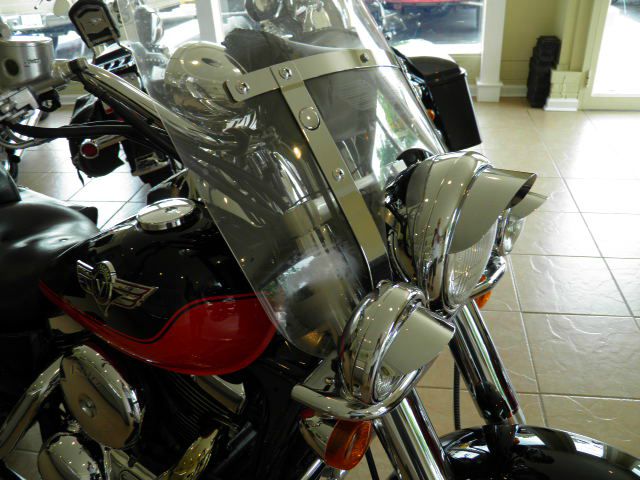 Kawasaki Vulcan 1500 2004 photo 8