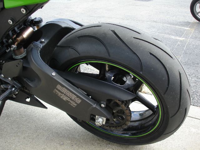 Kawasaki ZX-10 2008 photo 13