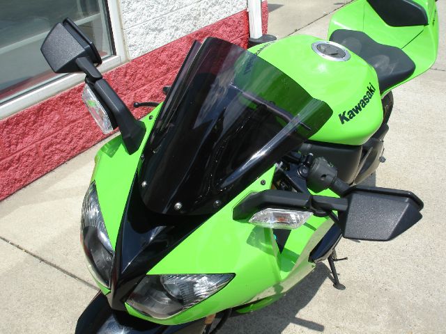 Kawasaki ZX-10 2008 photo 30