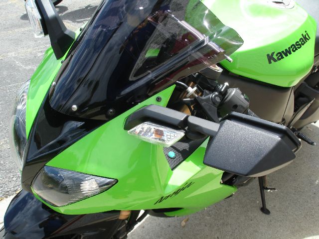 Kawasaki ZX-10 2008 photo 8
