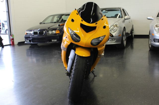 Kawasaki ZX-10R 2006 photo 1