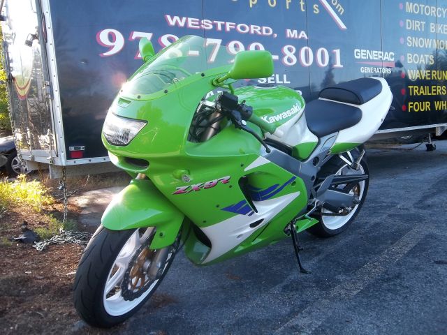 Kawasaki ZX900 1996 photo 1