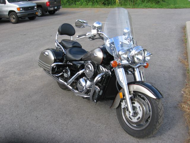 Kawasaki Vulcan 2007 photo 2