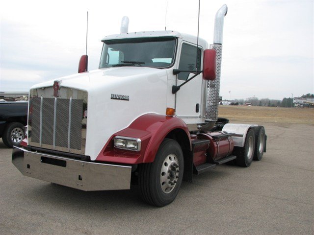 Kenworth T800 2010 photo 4