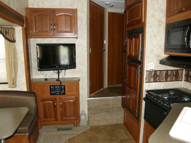 Keystone Cougar 26SAB 2011 photo 21