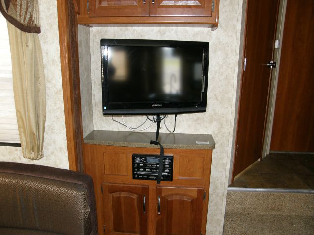 Keystone Cougar 26SAB 2011 photo 9