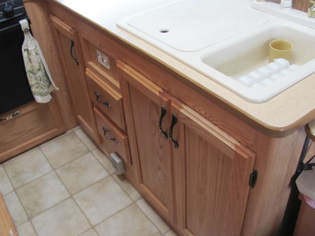 Keystone Laredo 2012 photo 6