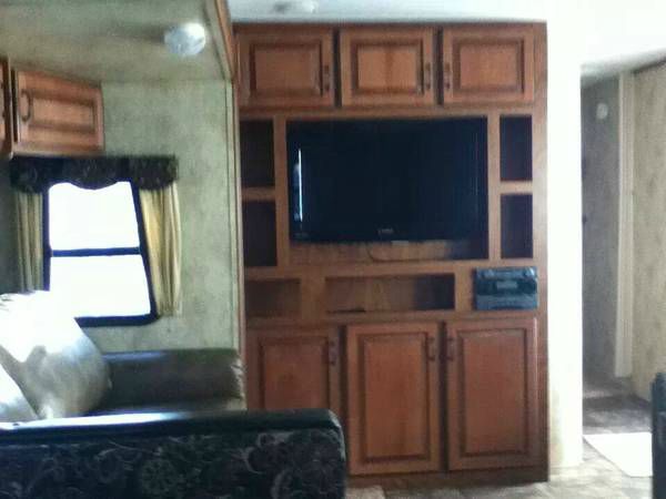 Keystone Laredo 2013 photo 2