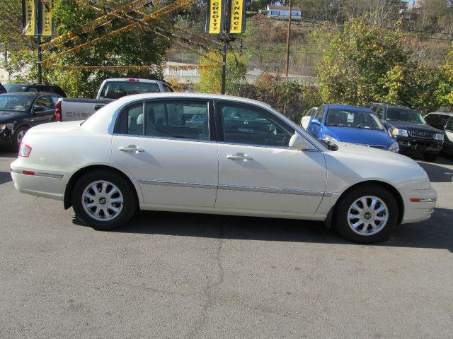Kia Amanti 2004 photo 1