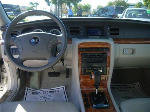 Kia Amanti 2004 photo 5