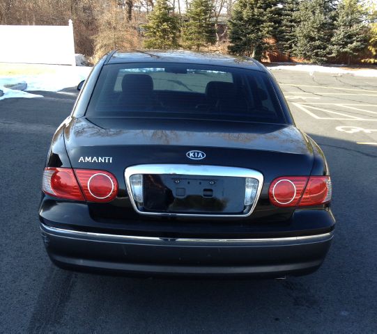 Kia Amanti 2004 photo 4
