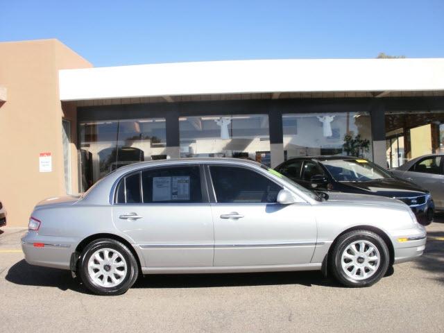 Kia Amanti Convertible V6 AUTO Sedan