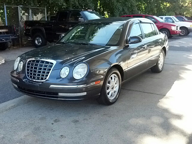 Kia Amanti 2004 photo 4