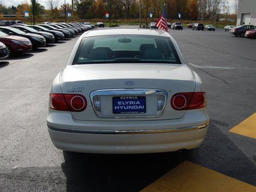 Kia Amanti 2004 photo 1