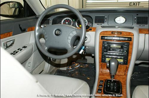 Kia Amanti 2006 photo 4