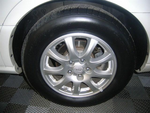 Kia Amanti 2007 photo 5