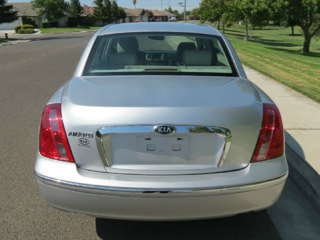Kia Amanti 2007 photo 2