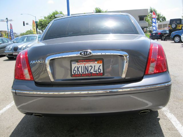 Kia Amanti 2007 photo 13
