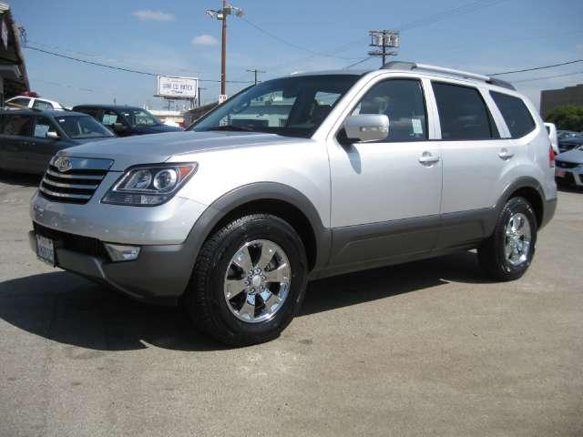 Kia Borrego Open-top Sport Utility