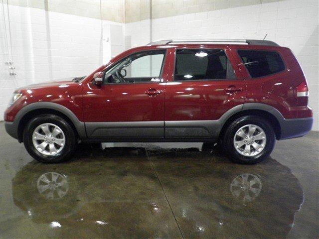 Kia Borrego 2009 photo 5