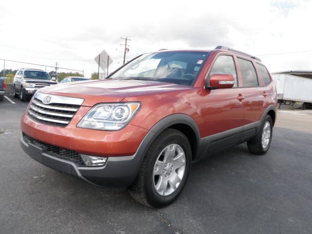 Kia Borrego 2009 photo 5