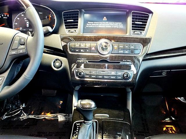 Kia Cadenza 2014 photo 23