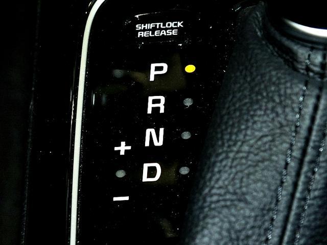 Kia Cadenza 2014 photo 8