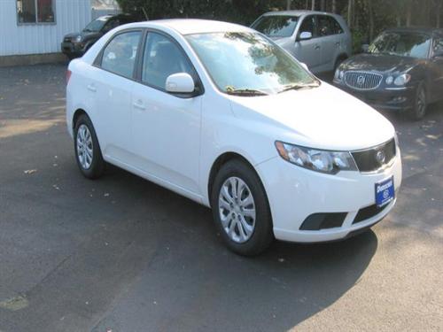 Kia Forte 2010 photo 1