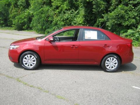 Kia Forte 2010 photo 2