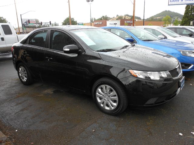 Kia Forte 2010 photo 11