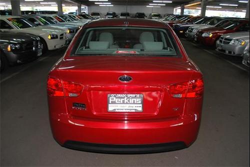 Kia Forte 2010 photo 5