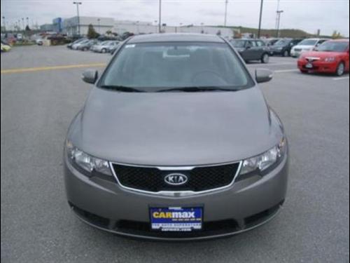 Kia Forte 2010 photo 1