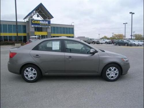 Kia Forte 2010 photo 3