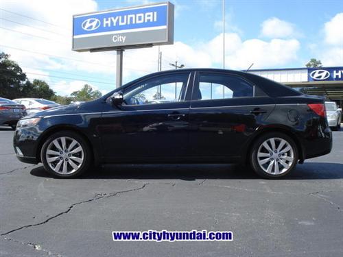 Kia Forte 2010 photo 1