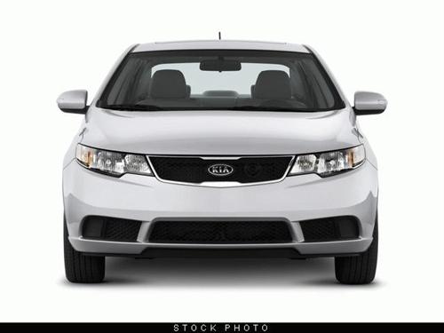 Kia Forte 2010 photo 1