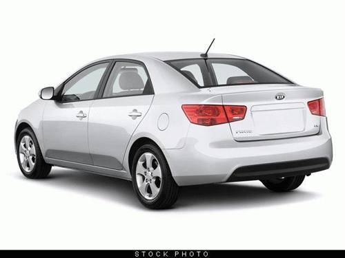 Kia Forte 2010 photo 4