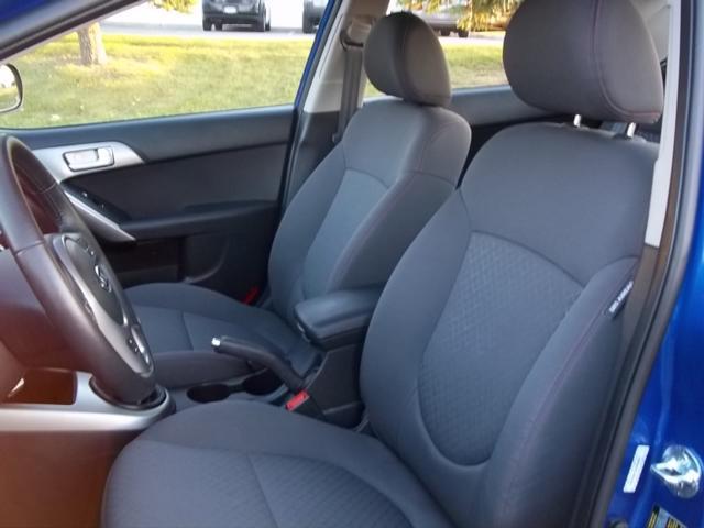 Kia Forte 2010 photo 5