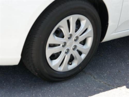 Kia Forte 2010 photo 1